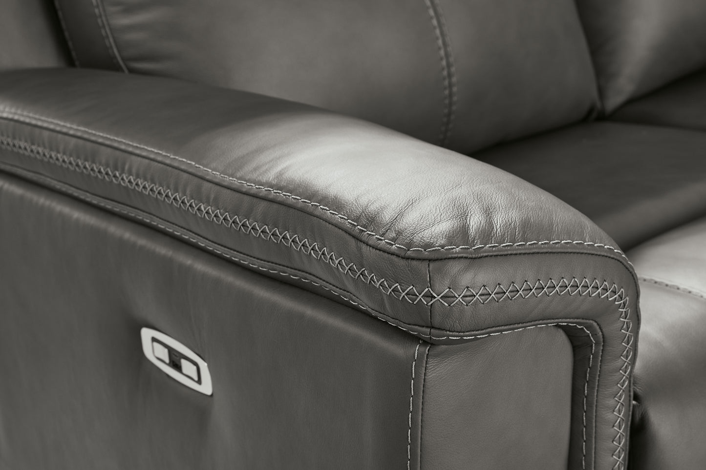 Bleckley PWR Recliner/ADJ Headrest