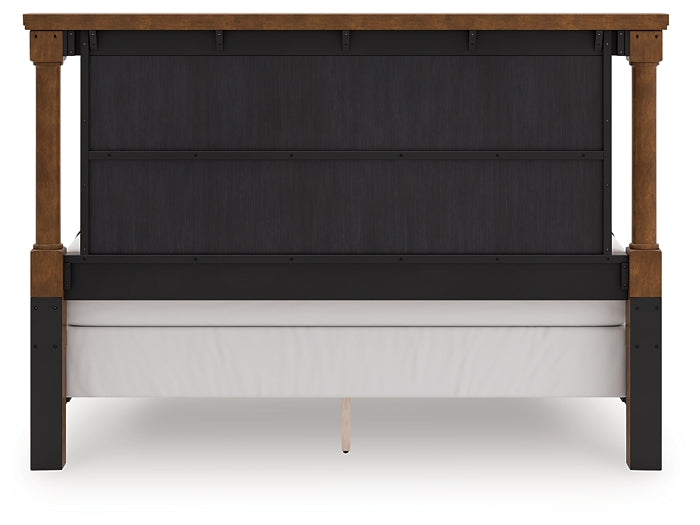 Rowlenstown California King Poster Bed