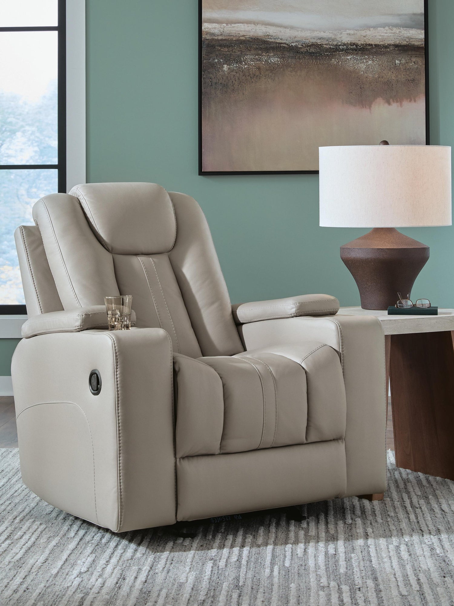 Living Room > Recliners